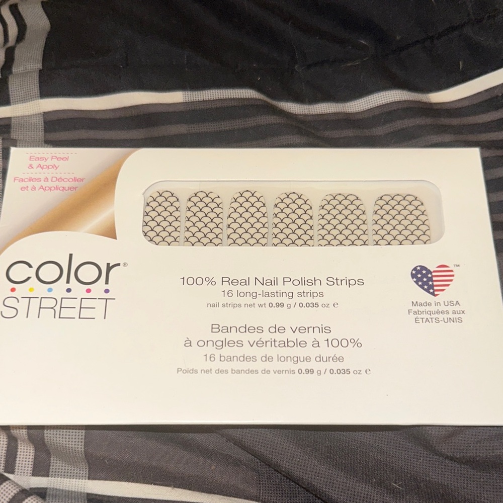 Color Street Black and White Nail Strips